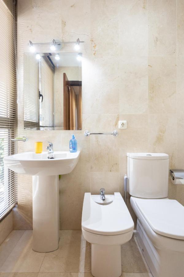Home2Book Bright & Comfy Apt Santa Cruz Center Екстериор снимка